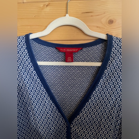 b.u.m. equipment Cardigan M - Picture 3 of 10